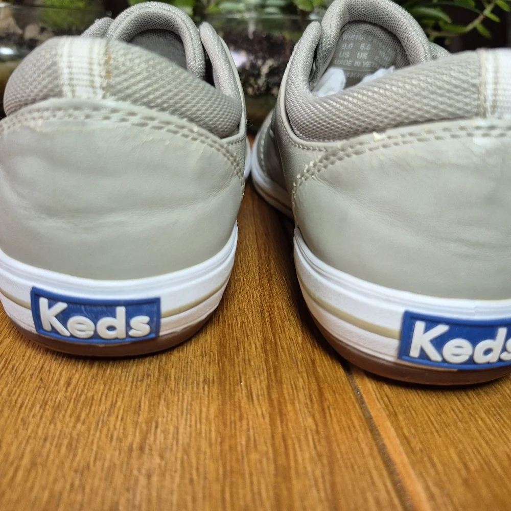 Keds Prestige‎ Ortholite Leather Sneakers - Womens Size 9